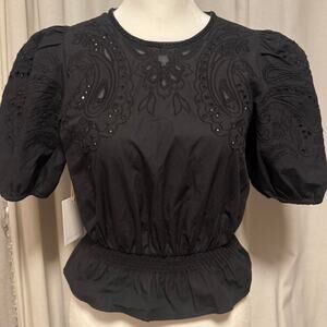 Nwt aritzia black embroidered puff